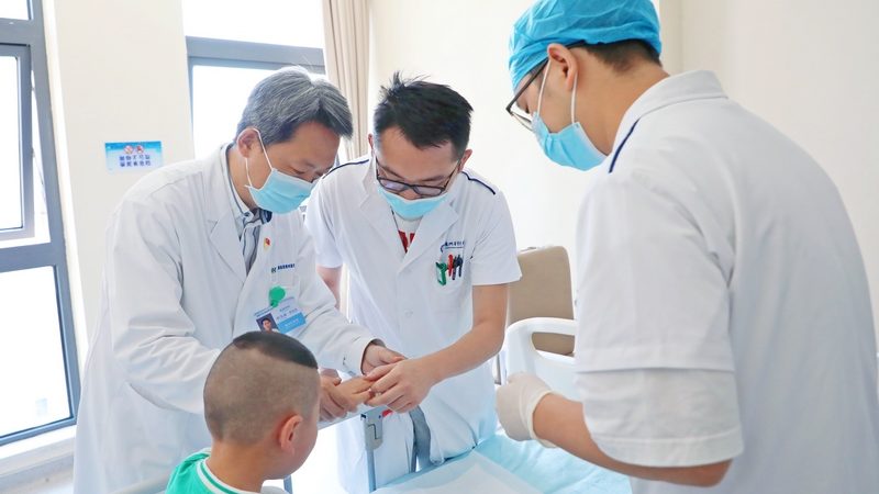养生汤：揭秘药材浸泡与火候的黄金比例